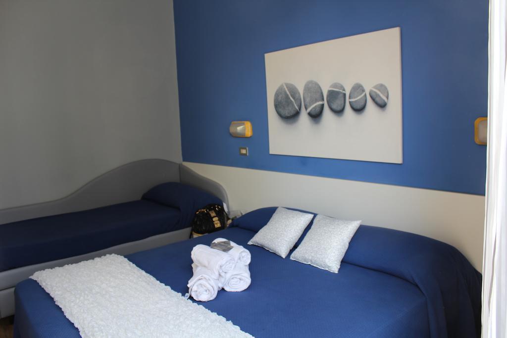 Hotel Augustus มิลาโน แมริตทิมา ห้อง รูปภาพ